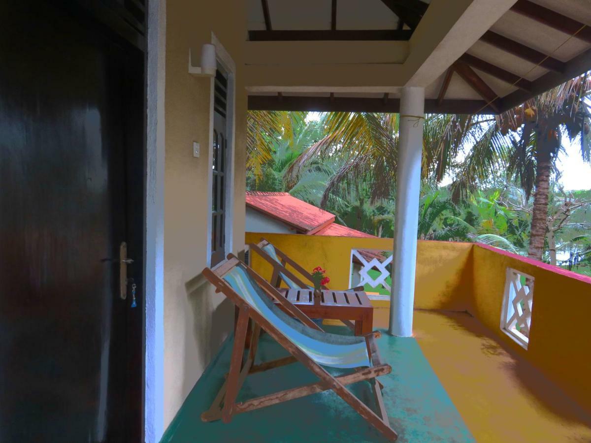 Beach Lagoon Guesthouse Tangalle Exterior foto
